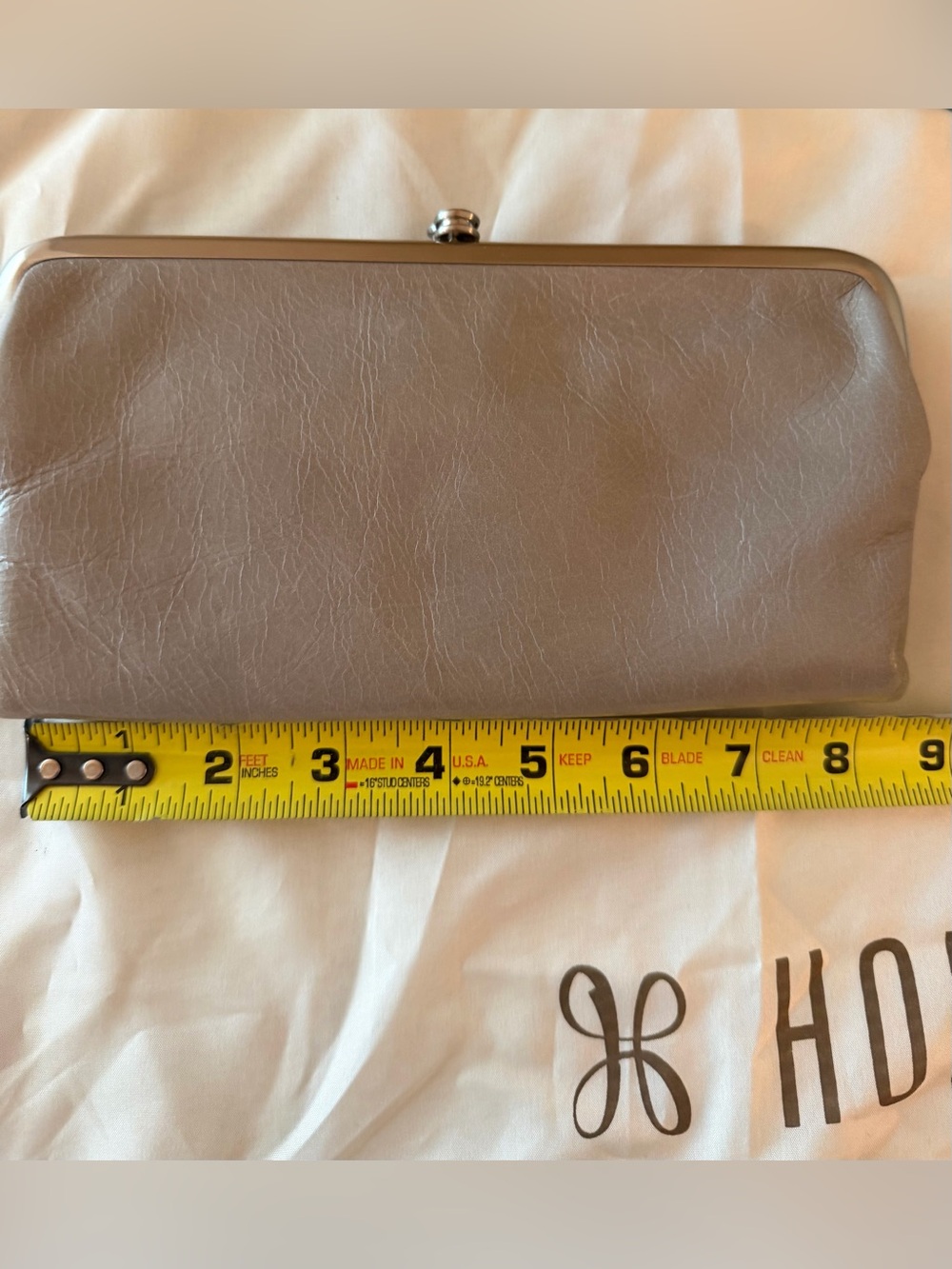 HOBO Beautiful Driftwood shade Leather Tote with Matching Clutch - Picture 15 of 16